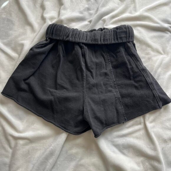 Urban Outfitters Out from Under comfy grey lounge sweat shorts size small - Picture 4 of 5